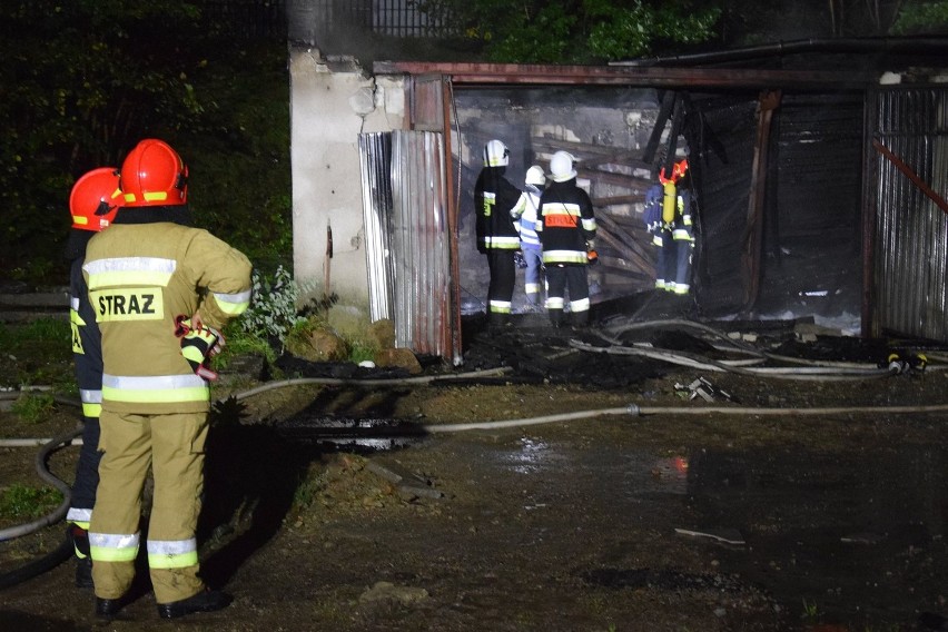 Miastko. Pożar magazynów przy ulicy Koszalińskiej. Zdjęcia