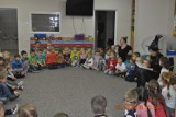 Cała Polska czyta dzieciom. Czytali baśnie w Gminnym Przedszkolu w Grzegorzewie [ZDJĘCIA]