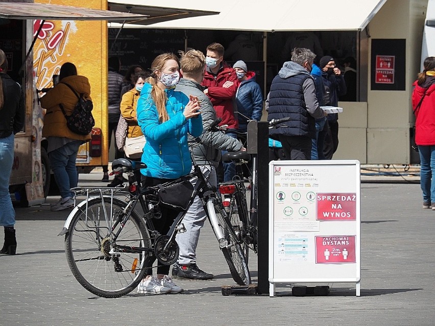 Street Food Festiwal w Łodzi. Food trucki zajechały pod EC1