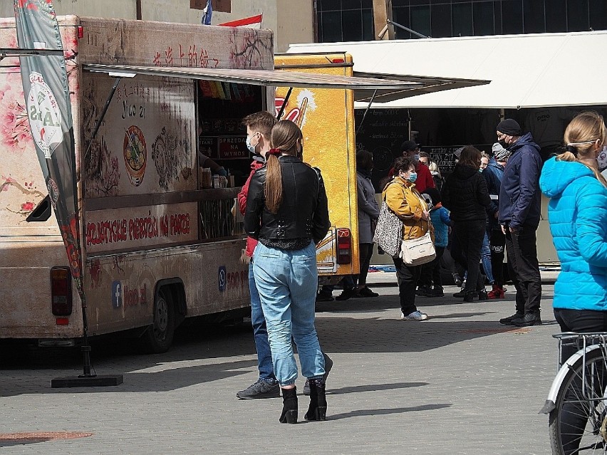 Street Food Festiwal w Łodzi. Food trucki zajechały pod EC1