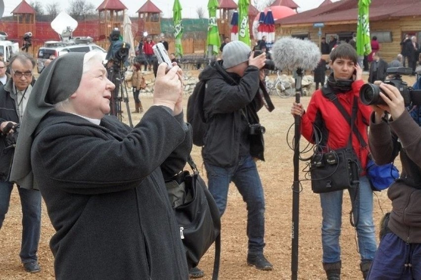 Odsłonięcie największego na świecie pomnika Jana Pawła II,...