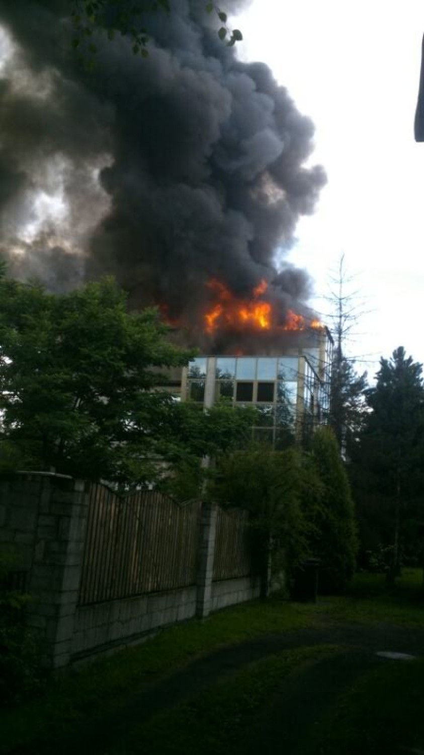 Pożar w Katowicah Piotrowicach przy ul. Jankego