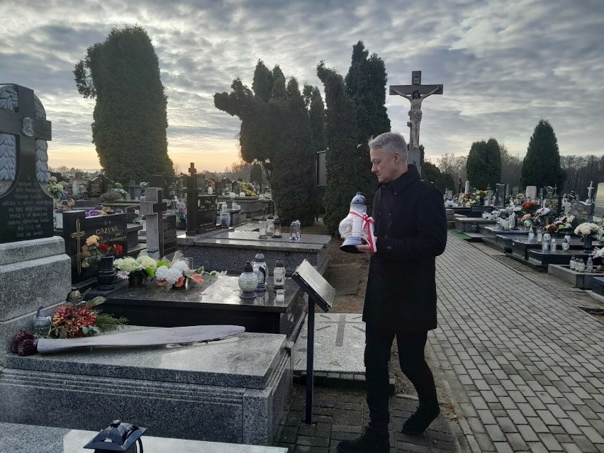 Na cmentarzu w Jawiszowicach amerykańskiemu lotnikowi hołd...