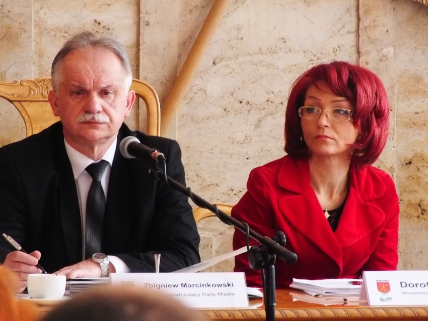 Absolutoryjna sesja Rady Miasta w Kraśniku: Spędź polityczny czwartek razem z nami