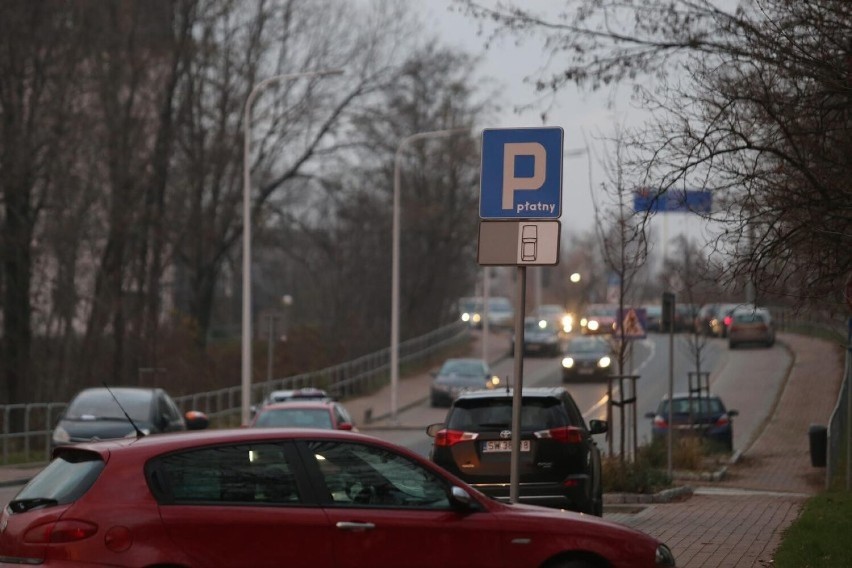 Katowice dostosują nową politykę parkingową do oczekiwań...