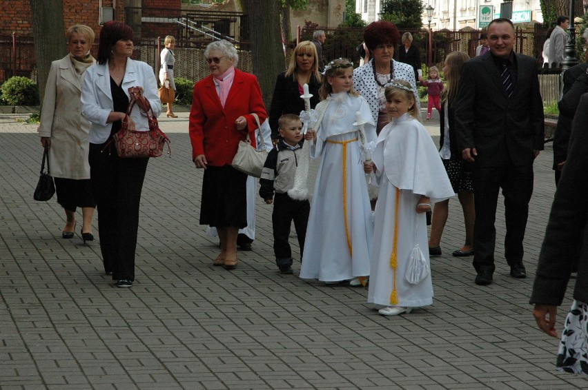 Pierwsza Komunika Św. w parafii św. Anny w Wejherowie - 13 maja 2012