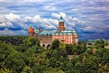 Odkryj polskie skarby: 16 najpiękniejszych zamków i pałaców nagrodzonych Złotymi Pinezkami przez Google