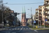 Rybnik bez mieszkańców na ulicach. Wszędzie cicho i pusto. Sobota 28 marca w czas pandemii koronawirusa