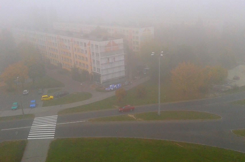 Październikowy mglisty poranek w Toruniu