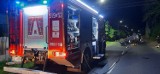 Nocny wypadek w Karwińcu. Dwie osoby są poszkodowane (ZDJĘCIA)