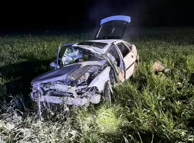 Dwie osoby zostały poszkodowane w nocnym wypadku, do którego doszło na DK 75 w Witowicach Dolnych