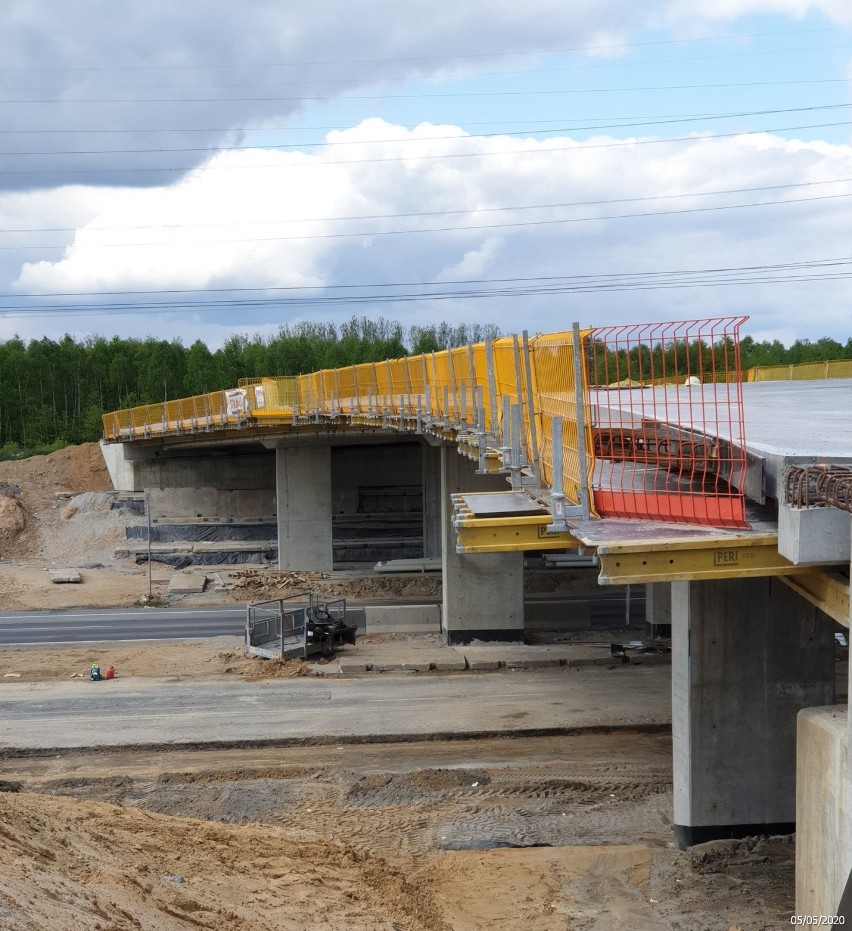 Budowa autostrady A1 Radomsko - Kamieńsk. Tak postępują...