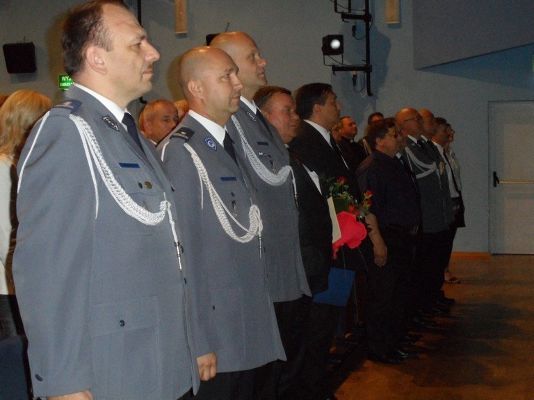 Policja w Lublińcu świętowała swój dzień. Były awanse i...