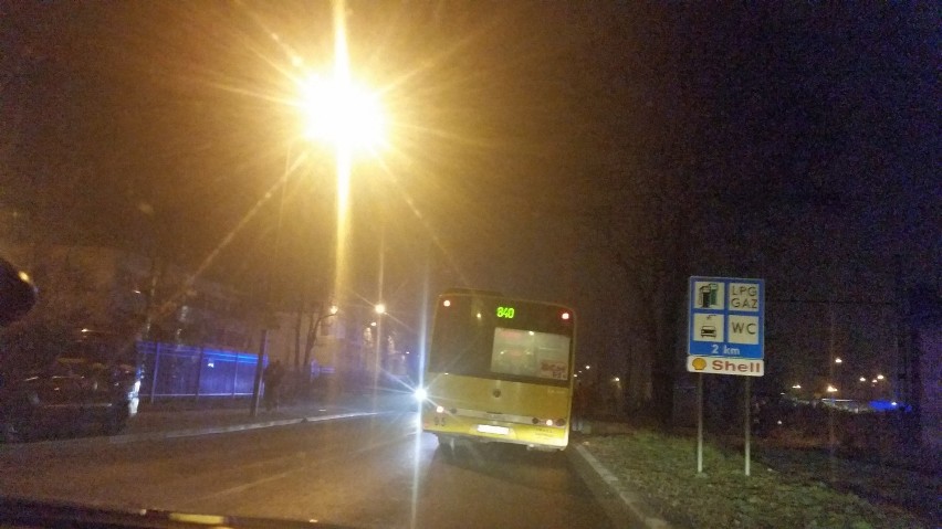 Wypadek w Świętochłowicach: Kierowca zmarł na miejscu, pasażer jest w szpitalu. Obaj z Rudy Śląskiej