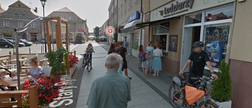 Łomżyniacy uchwyceni przez kamery Google Street View. Rozpoznajecie tu siebie a może znajomych? 