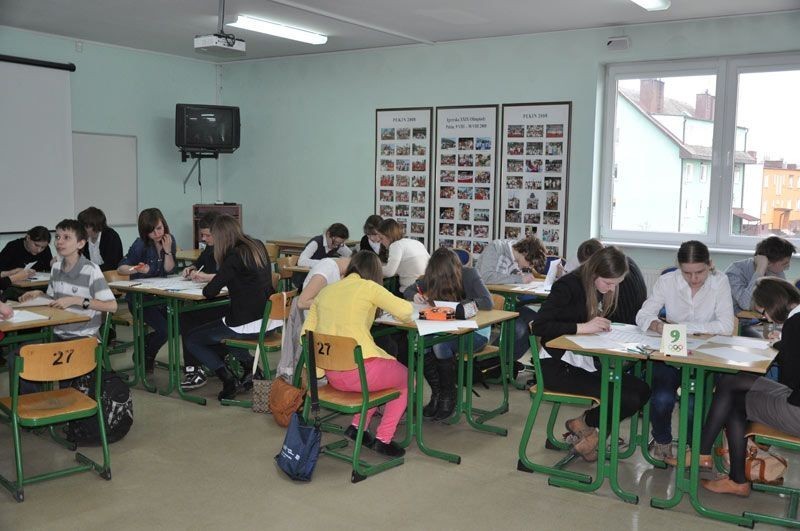 XII Powiatowy Konkurs Igrzyska Olmpijskie w Matematyce odbył się w gimnazjum w Racocie