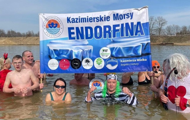 Członkowie klubu Kazimierskie Morsy Endorfina uczestniczyli w niedzielę, 19 marca w II Zlocie Morsów Powiatu Tarnowskiego.