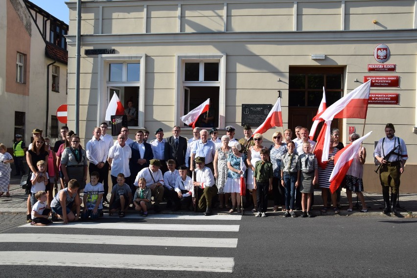 Godzina "W" na ulicach miasta. Zobacz, jak Pleszew oddał hołd bohaterom Powstania Warszawskiego