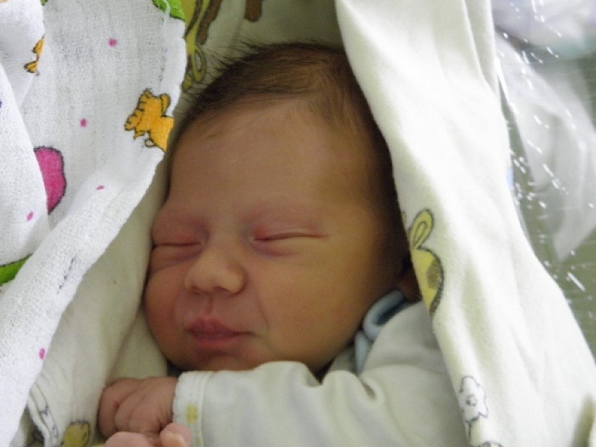 Antek Rakoczy, syn Renaty i Macieja, urodził się 9 lutego o...