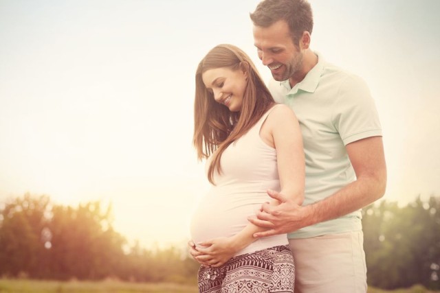 Polacy o ciąży: Pierwsze dziecko? Najlepiej przed 25. rokiem życia