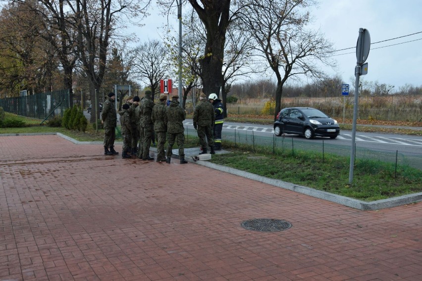 WOT wraz ze strażakami przeprowadził ćwiczenia w Pruszczu Gdańskim | ZDJĘCIA