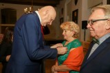 Toruń. Prezydent wręczył medale małżeństwom z 50-letnim stażem 