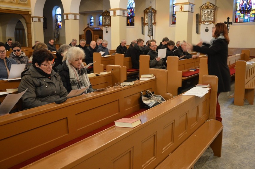 Warsztaty śpiewacze poprowadziła Bernadeta Malik z...