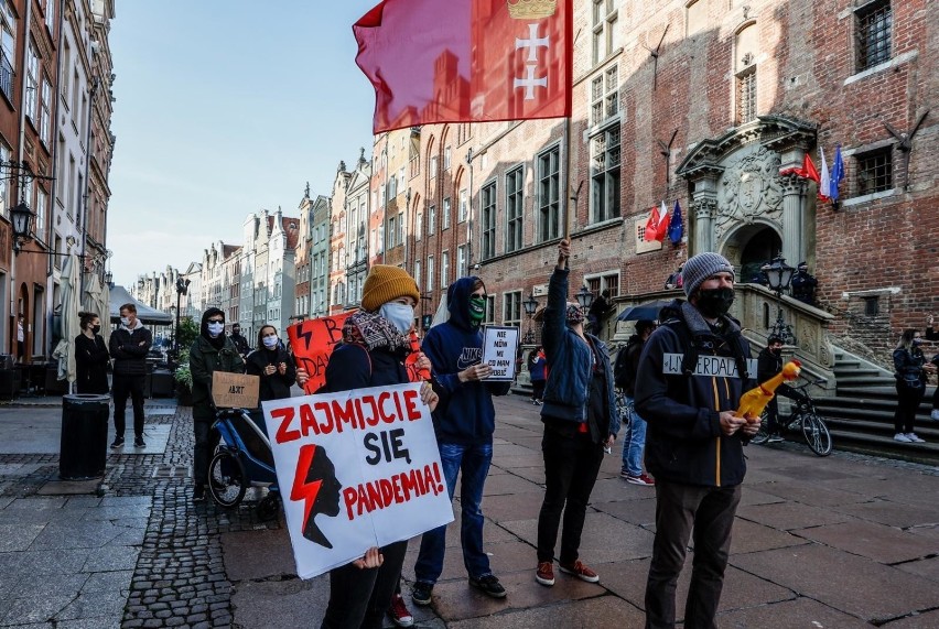 Protesty w Gdańsku, Gdyni i na całym Pomorzu rozpoczęły się...