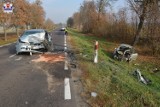 Wypadek w Sajczycach. Czołowe zderzenie samochodów podczas wyprzedzania                              