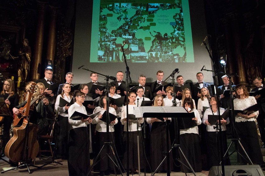 Koncert chóru Cantilena w Sieradzu