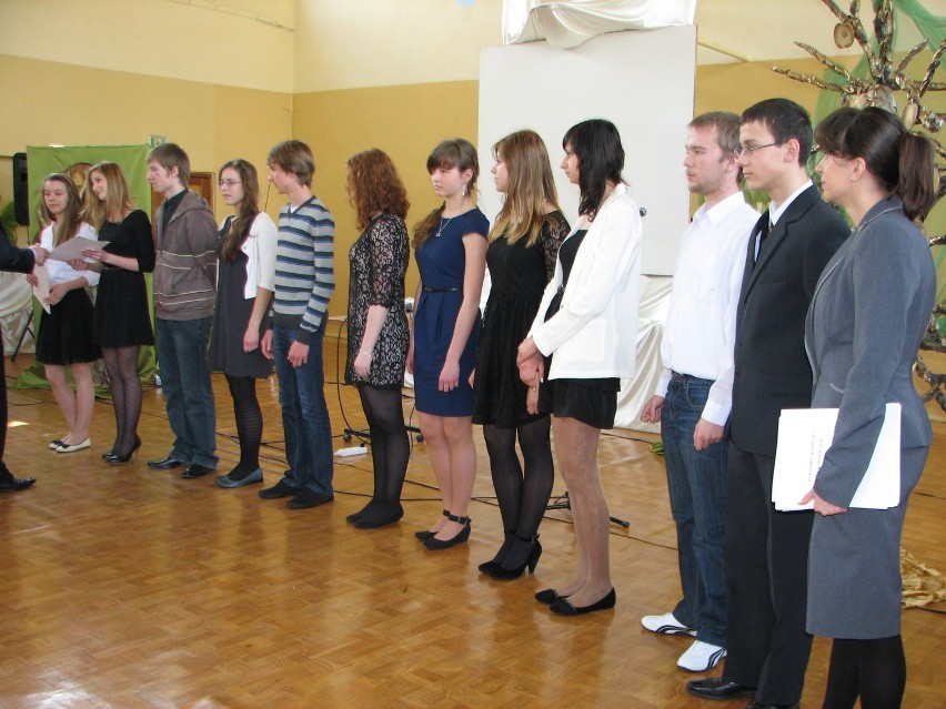 Nagrodzono laureatów konkursów i olimpiad szkół z Zagłębia