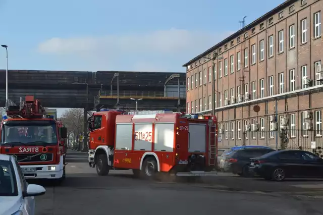 Koszmarny wypadek w Hucie Łaziska. Zginął pracownik.