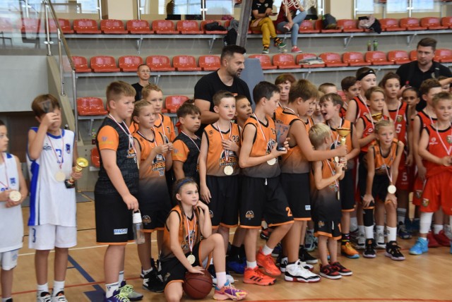 MKS Basket Szczawno-Zdrój wygrał turniej w uzdrowisku