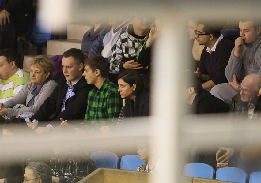 Minister sportu oglądała mecz koszykarek AZS UMCS