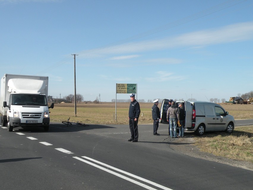 Tragedia za Gnieznem. 48-letni rowerzysta nie żyje