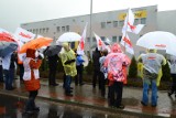 Protest w Twining and Company w Swarzędzu. Solidarność broni zwolnionego kolegi [ZDJĘCIA]