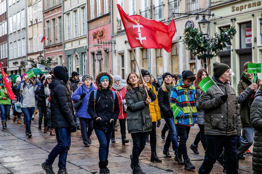 Parada Gdańskich Wolontariuszy przeszła Traktem Królewskim