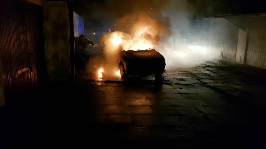 Podpalenie auta w Jastrzębiu