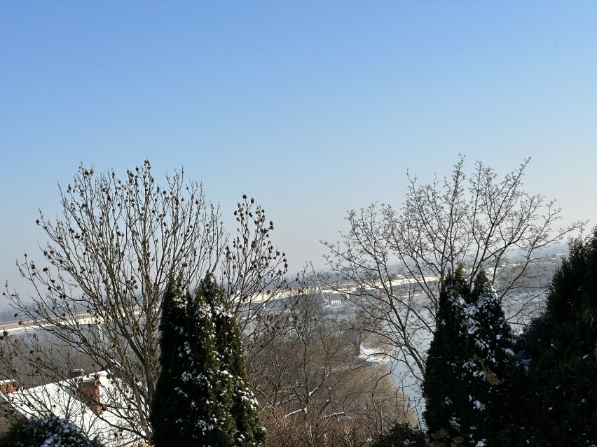 Sandomierz w zimowej odsłonie. Zobacz Królewskie Miasto w mroźny dzień