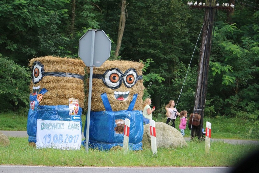 Tradycyjnie Święto Plonów rozpoczęło się mszą świętą, gdzie...