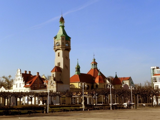 Zabytkowa budowla zakładu kąpielowego powstała w latach 1903-1904. 
Fot. Darek Szczecina