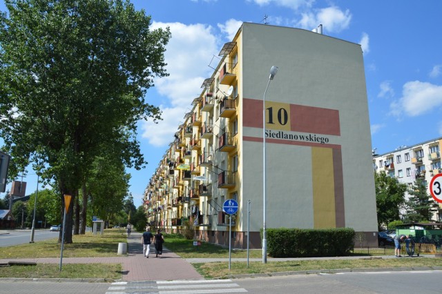 Mural Marcelego Siedlanowskiego byłby na bloku widoczny od strony ulicy Siedlanowskiego i Ofiar Katynia