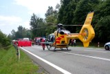 Tragiczny wypadek w Gotkowicach na DK 94. 40-latek wiozący syna mógł nie być sprawcą. Rodzina szuka świadków zdarzenia 