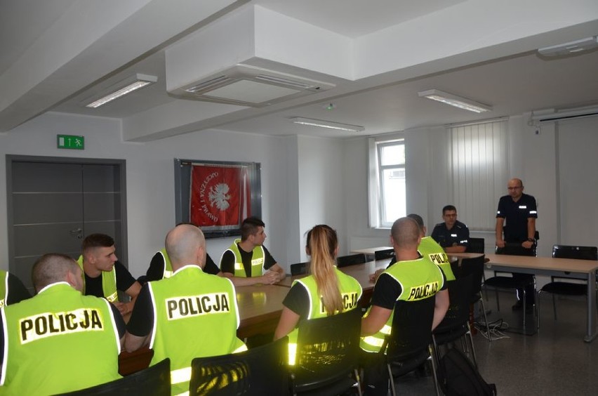 Słuchacze szkoły policji w Wejherowie