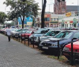 Parkomaty staną w centrum Pabianic. Lista stref płatnego parkowania