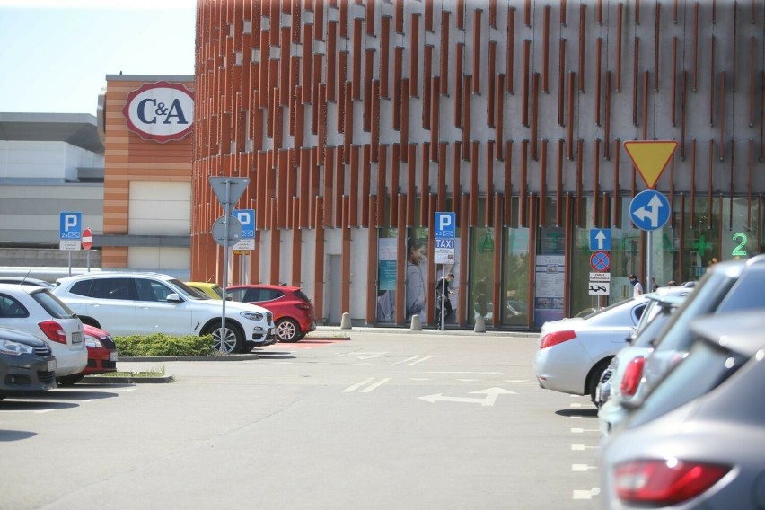 Parkingi przy Silesia City Center będą płatne - zmiany od...