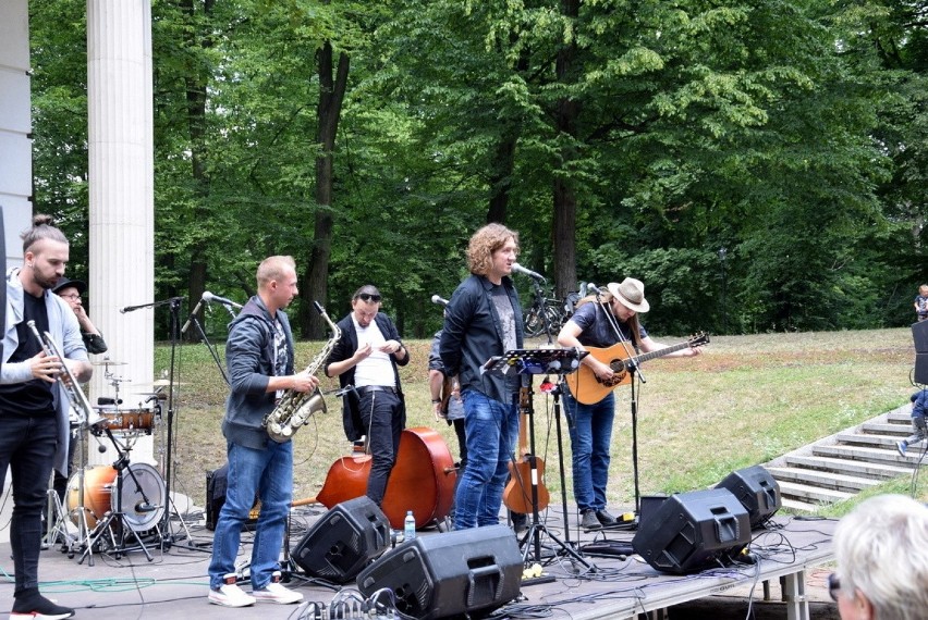 Śniadanie na Trawie razem z Kraków Street Band w skierniewickim parku [ZDJĘCIA, FILM]