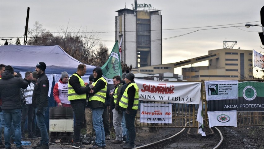 Koniec protestu górników ZG Janina w Libiążu. Postulaty...