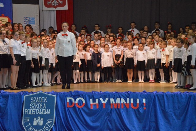 Szadek wziął udział w ogólnopolskiej akcji "Do hymnu"