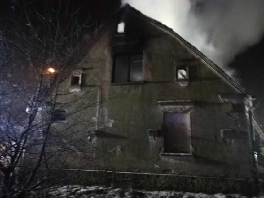 Do pożaru domu w miejscowości Glisno (powiat sulęciński)...